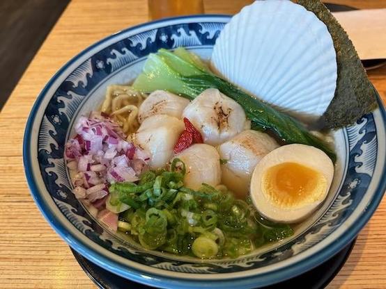 hotate ramen in El Lay