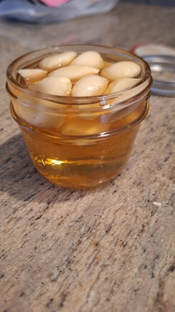 garlic cloves in honey