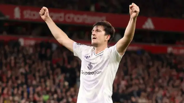 Harry Maguire Celebrating His goal against Liverpool in EPL 25-26 GW9 - Mania Sports
