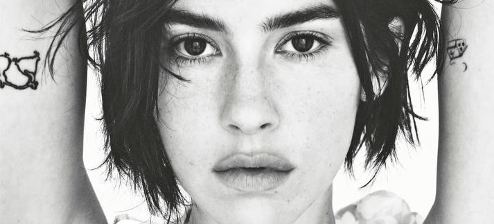 Gracie Abrams para Vogue España