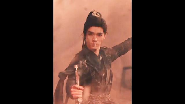 Fight⚔️⚔️  #暗河传 #BloodRiver #龚俊  #gongjun #彭小苒 #pengxiaoran #cdrama #youku #优酷