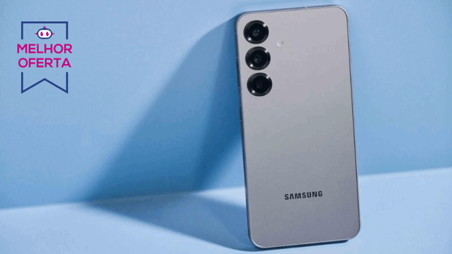 <div class="widget-produto">
            <div class="oferta ">
            <div class="widget-header">
                                    <div class="imagem">
                        <a class="title tb-block-link" href="https://tecno.click/go6" rel="sponsored nofollow" target="_blank"><img src="https://files.tecnoblog.net/wp-content/uploads/2025/04/Samsung-Galaxy-S25-Plus-tem-tela-de-67-com-resolucao-QHD-imagem-Samsung-1060x596.png" /></a>
                    </div>
                
                <div class="widget-info-container">
                    <div class="widget-info">
                        <a class="title tb-block-link" href="https://tecno.click/go6" rel="sponsored nofollow" target="_blank">Samsung Galaxy S25 Plus 256 GB</a>
                        <a class="price tb-block-link" href="https://tecno.click/go6" rel="sponsored nofollow" target="_blank">R$ 4.419,00</a>
                    </div>
                                            <div class="discount"><s>R$ 8.499,00</s><b>48% OFF</b></div>
                                    </div>

                                    <hr class="tb-divider" />

                    <div class="pros-cons">
                        <div class="pros">
                            <span>Prós</span>
                            <ul>
                                                                        <li>Tela de 6,7&#8243; maior que a do S25 tradicional</li>
                                                                        