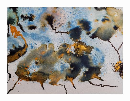 Das Bild zeigt verschiedene Farben, die ineinander laufen und es ist mit Aquarell, Tinte & einer Sprühflasche entstanden.