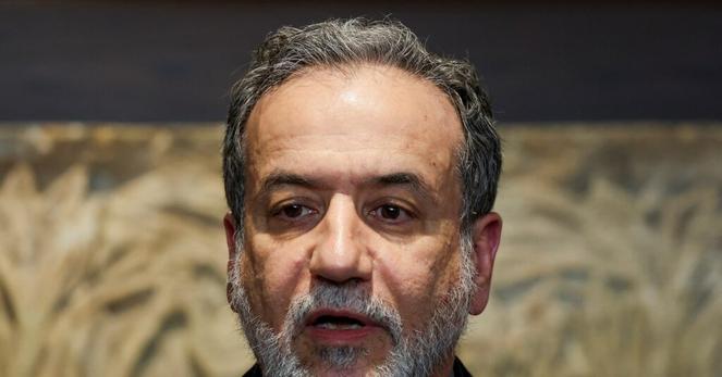 イラン外相、ＮＰＴ順守を表明　「ＩＡＥＡ協力は安保評議会経由」 | ロイター