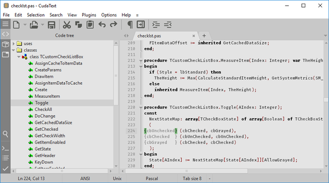 🕶️ A view of its UI with at the top the menus and associated icons, below and on the right the code entry zone (in the example, in FreePascal) with its tab and the possibility to open others (sign "+"), on the left a tree structure with the list of classes, at the bottom some indicators (cursor position, editor language, ...).

📚️ CudaText is a mature libre, multi-platform code editor (derived from the SynWrite editor) supporting over 250 programming languages. It has a feature-rich parser (based on the EControl engine), a code tree (for structuring functions, classes, ...), a code folding system, allows multi-caret editing and multi-selection, regular expression find and replace, auto-completion for HTML and CSS, ... and is extensible by Python add-ons (plugins, linters, code tree parsers, external tools).