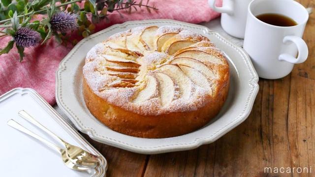 【りんごのヨーグルトケーキ】ホットケーキミックスで簡単！りんご丸ごと1個♪