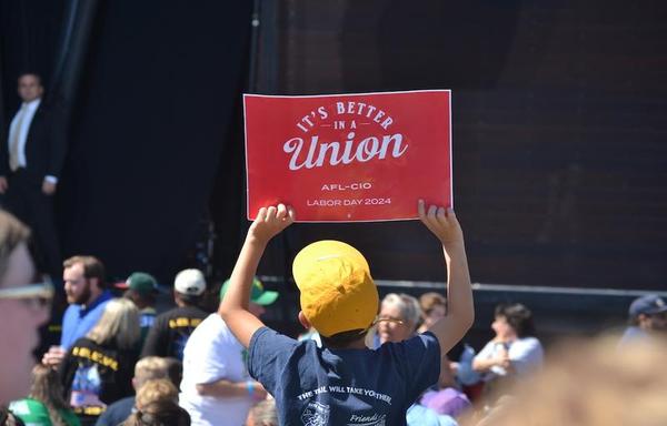 Poll shows Ohio labor union households lean liberal, but Dems need to engage more