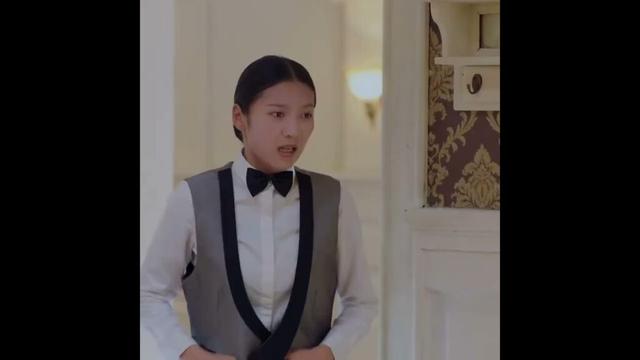 🫠😳 #fallinlove #chenxingxu #zhangjingyi #一见倾心 #youku #shorts