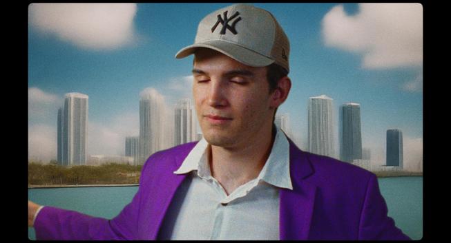 Pol Gascó, protagonista del corto documental '+10K', dirigido por Gala Hernández.