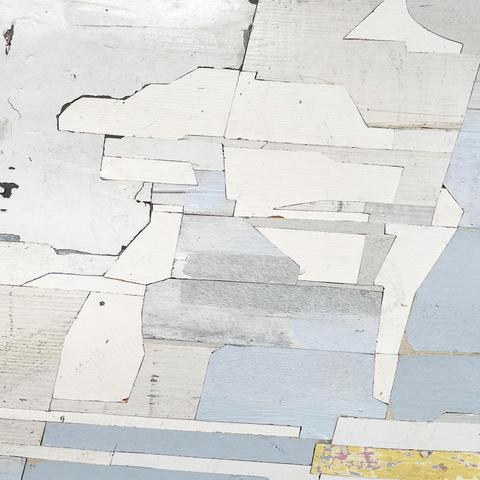 Detail of the bas relief.