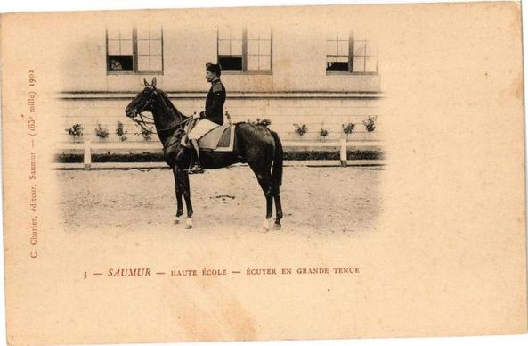 Saumur - Haute Ecole - Ecuyer en Grande Tenue à #Saumur (#MaineEtLoire)  #CartePostaleAncienne 👉 https://cartorum.fr/carte-postale/879937/saumur-saumur-haute-ecole-ecuyer-en-grande-tenue