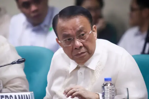 <p><strong>MANILA</strong> – Executive Secretary Lucas Bersamin on Saturday emphasized that access to the Statement of Assets, Liabilities, and Net Worth (SALN) of President Ferdinand Marcos Jr. and Cabinet officials should only be granted for “legitimate reasons,” citing the need to protect their privacy and security.</p>



<p>This came as Malacañang expressed caution over calls for the public release of the President’s and his Cabinet’s SALNs, despite Marcos Jr.’s earlier openness to making his own records accessible.</p>



<p>“There are guidelines that must be followed,” Bersamin said in a chance interview. “We cannot just allow the indiscriminate freedom to access these SALNs. They contain details that might compromise the safety and security of public officials.”</p>



<p>Bersamin clarified that the Palace is not outrightly denying access to the documents but is implementing control measures to prevent misuse.</p>



<p>“Our rules require that any person requesting a SALN should provide a good and legitimate reason,” he said, noting that even as a former chief justice, he witnessed strict confidentiality measures for the same purpose.</p>



<p>Under the current administration, Bersamin said Cabinet members are required to submit their SALNs to the Office of the Executive Secretary, where they are “entitled to a level of security and privacy.”</p>



<p>He added that while legitimate requests will be accommodated, certain redactions will be made.</p>



<p>“If the rea