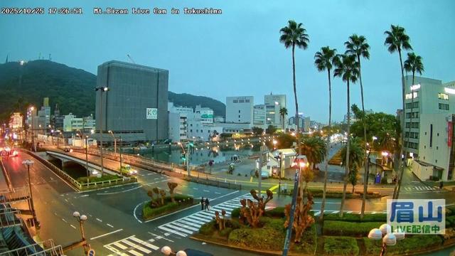 【LIVE配信】眉山ライブカメラ（徳島県徳島市）/Mt. Bizan in Tokushima Japan - Live Cam