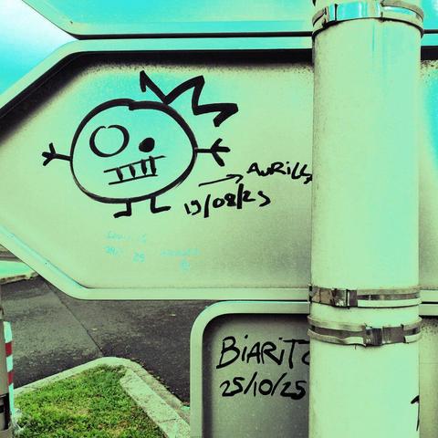 Détail des graffitis