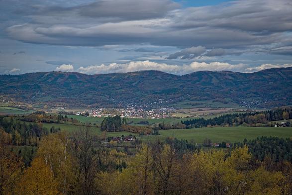 Panorama, Valašská Bystřice a protější hřeben