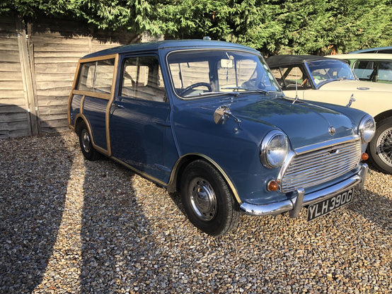 Our next #MiniMonday Mini of the day is this beautiful 1969 #AustinMini Countryman with a Mini Me on the roof. Do you like the country? - http://miniphernalia.co.uk
