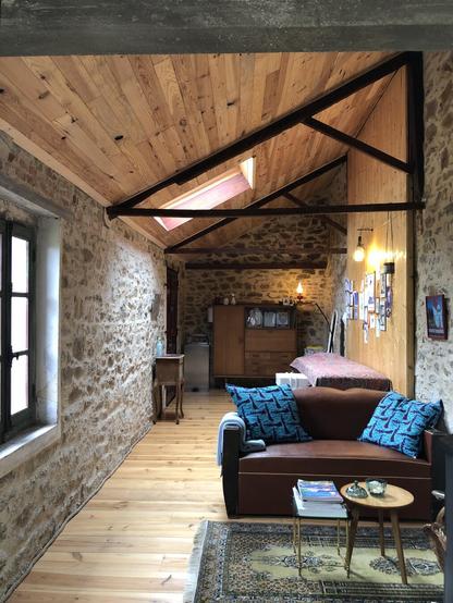 Photo de l’atelier côté salle tattoo