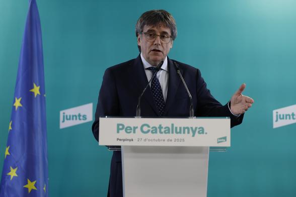 Comparecencia de Carles Puigdemont, este lunes en Perpiñán (Francia).