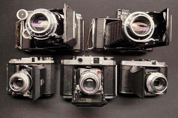 5 folding cameras from the front, extended