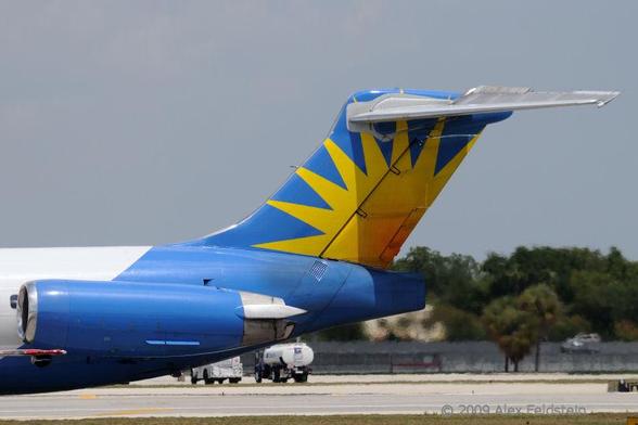 Allegiant Air MD-83 tail