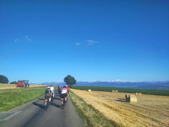 Cycling by the Petit Molard down towards the lake