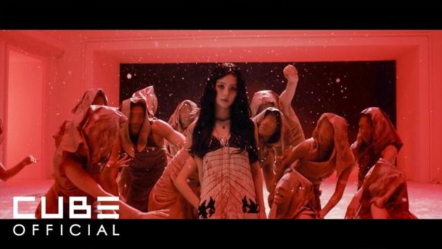 미연 (MIYEON) 'Reno (Feat. Colde)' Official Music Video