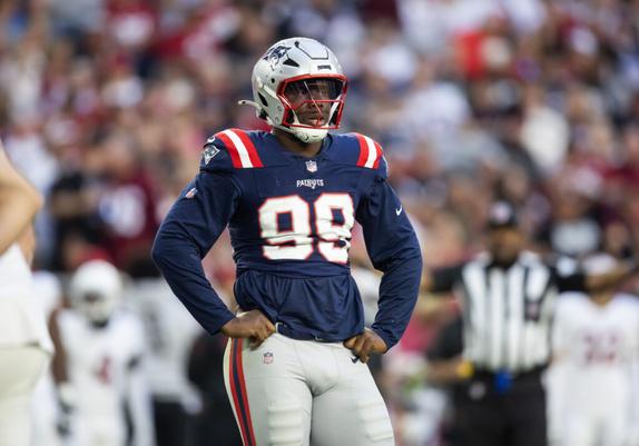 49ers To Acquire DE Keion White From Pats