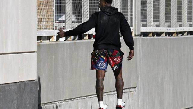 Terry Rozier will not receive salary while on leave, AP sources say