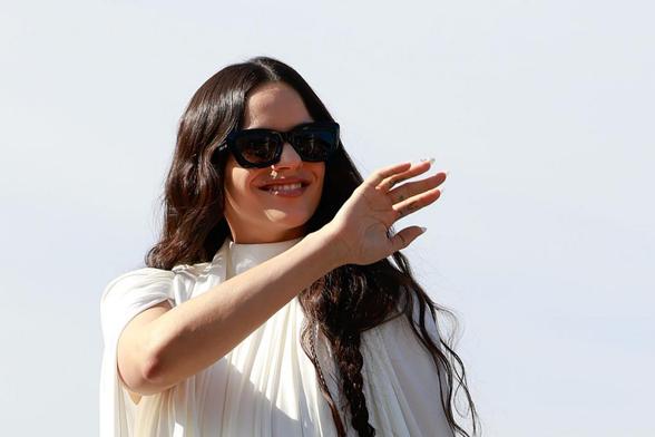 Rosalía en la Semana de la moda de París. (Getty Images)