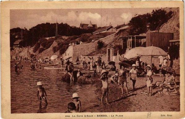 La coté d'Azur Bandol La Plage à #Bandol (#Var)  #CartePostaleAncienne 👉 https://cartorum.fr/carte-postale/195450/bandol-la-cote-dazur-bandol-la-plage