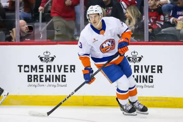 Islanders Punish Star Mat Barzal for Breaking Team Rule
