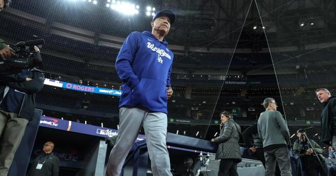 The Sports Report: Dave Roberts challenges the Dodgers