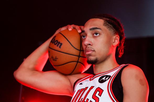 Noa Essengue still hasn’t made his NBA debut. What are the Chicago Bulls waiting for with the rookie? – Chicago Tribune
