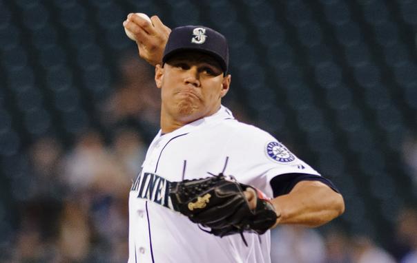 Yoervis Medina Passes Away - MLB Trade Rumors