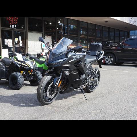 Photo by Neil E. Hodges on March 11, 2022. May be an image of motorcycle and outdoors.