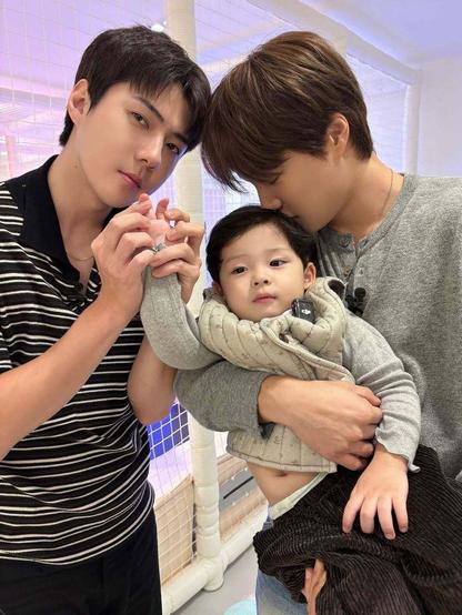 Kai and Sehun with Baby Yijin