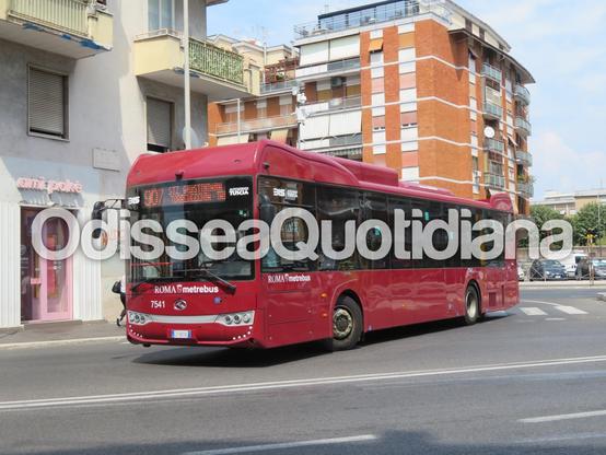 Nuovo autobus elettrico King Long pronto per la rete periferica di Roma