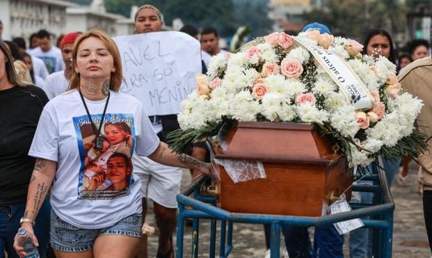 Ceremonia funebre en Rio de Janeiro Brasil