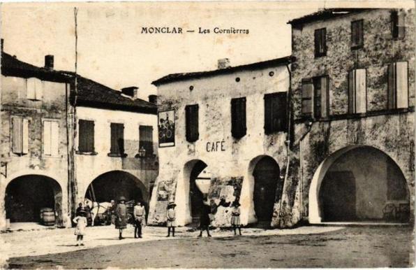 Monclar-Les Cornierres à #Monclar (#LotEtGaronne) #CartePostaleAncienne 👉 https://cartorum.fr/carte-postale/879885/monclar-monclar-les-cornierres