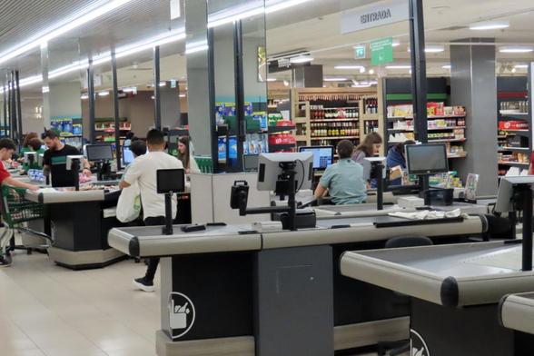 El interior de un supermercado de Mercadona. (GETTY)