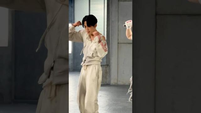 #JO1 | ' #HandzInMyPocket ' #JUNKI Focus Cam 𝟏𝟎𝐓𝐇 𝐒𝐈𝐍𝐆𝐋𝐄 Now On Sale #河野純喜 #shorts