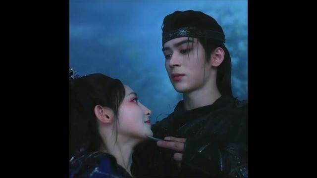 Se apaixonou à primeira vista pela viúva-negra 🤭🤭 #BloodRiver #PengXiaoran #cdrama #youku