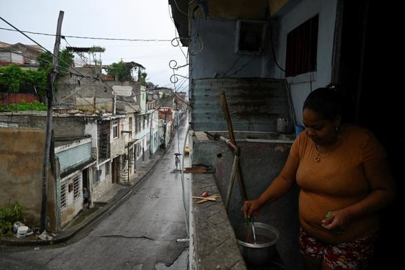 El huracán Melissa se refuerza y vuelve a subir a categoría 4 al acercarse a Cuba (Norlys Perez)