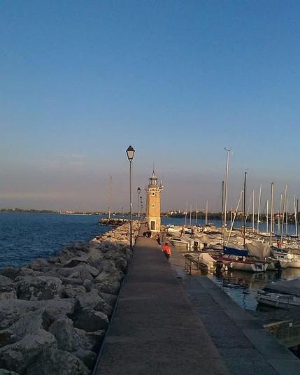 Der Leuchtturm an der Mole