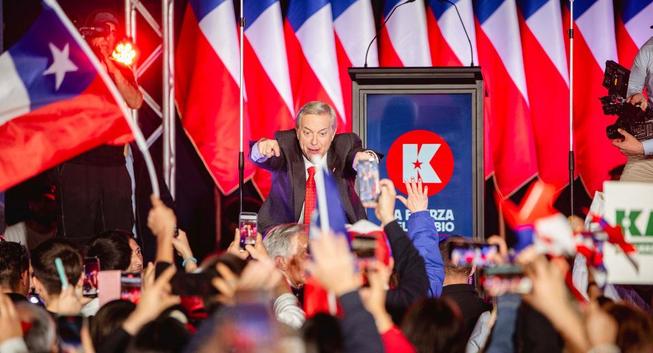 Con Los Vikings 5, Zúmbale Primo y sobre 10 mil adherentes: los preparativos para el cierre de campaña de Kast en el Movistar Arena