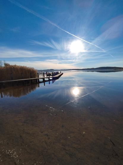 Blick über die Schlei gegen die Sonne