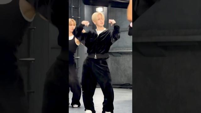 #JO1 | ' #HandzInMyPocket ' #RUKI Focus Cam 𝟏𝟎𝐓𝐇 𝐒𝐈𝐍𝐆𝐋𝐄 Now On Sale #白岩瑠姫 #shorts