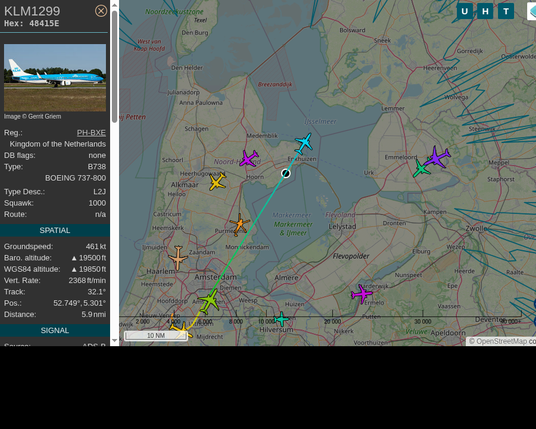 #KLM1299: KLM Royal Dutch Airlines (#Boeing B738, registration: PH-BXE)
Route: AMS-BLL: Amsterdam Airport Schiphol -> Billund Airport
Min. distance: 0.1nm away @ 17850 ft
Heading: NE @ 445.4kts
Time: 17:40:07
 #FlyingFast #adsb #Venhuizen