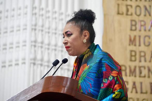 Rebeca Peralta León