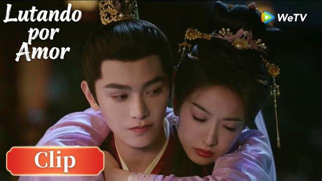 Clip 10: Wei Yun carrega Chu Yu bêbada para casa… | Lutando por Amor | WeTV